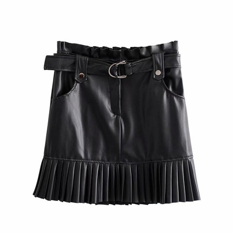 New fashion trend of autumn women's wear in 2019 small pleated imitation leather mini-step cake skirt